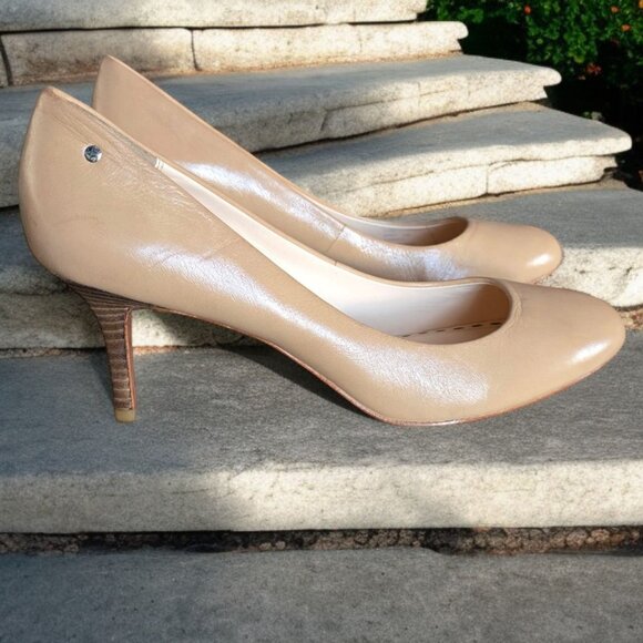 NWT COACH ( 10 ) MISSY SOFT NAPPA Beige Leather Round Toe Heels - Picture 1 of 10